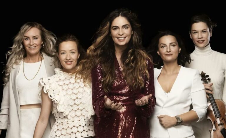 julen-har-englelyd-bifald